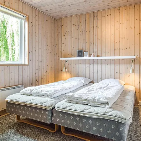Casa de Férias Cozy In With Sauna Nordenbro Vesteregn